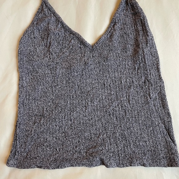 Brandy Melville Grey Marl Iconic Cropped Tank - Picture 3 of 4
